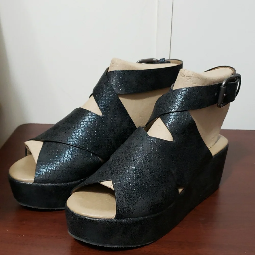 BOUTIQUE BY CORKUS MARSEILLE‎ Wedge Sandal